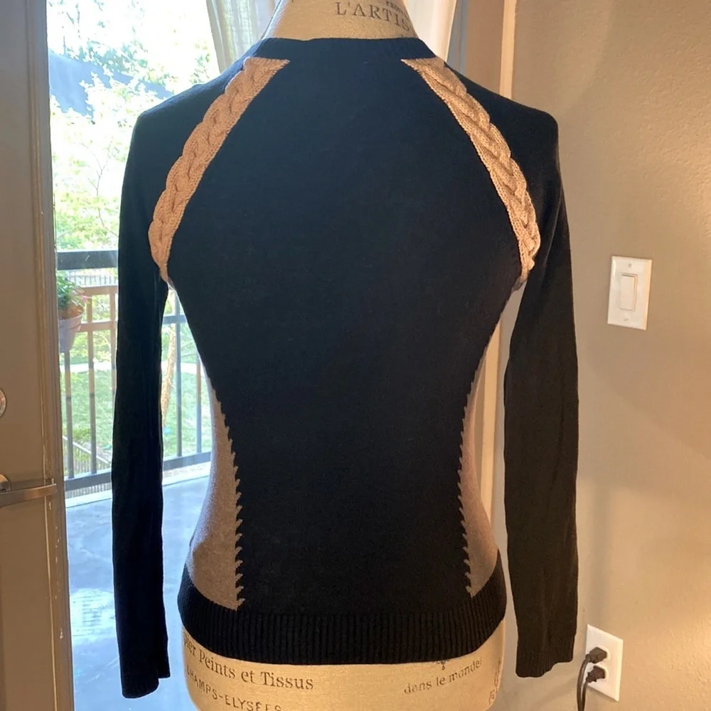 SI-IAE cableknit trim sweater shirt longsleeve black tan & gray cashmere top XS - Picture 1 of 7